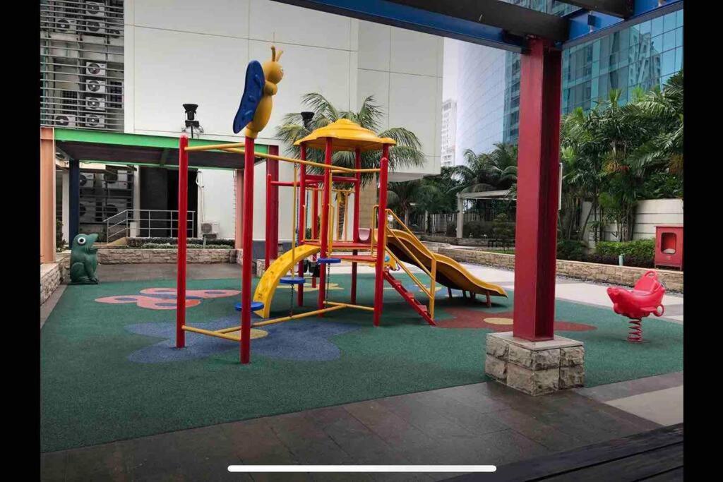 Central Park Residences Jakarta Bagian luar foto