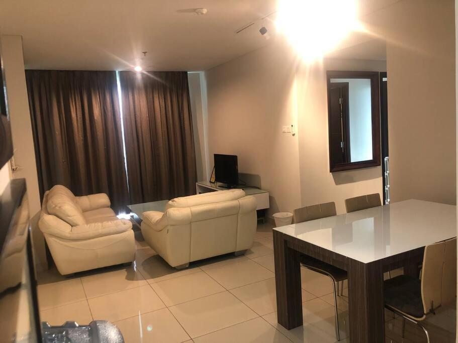 Central Park Residences Jakarta Bagian luar foto