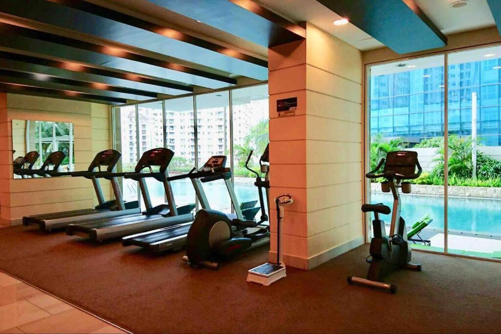 Central Park Residences Jakarta Bagian luar foto