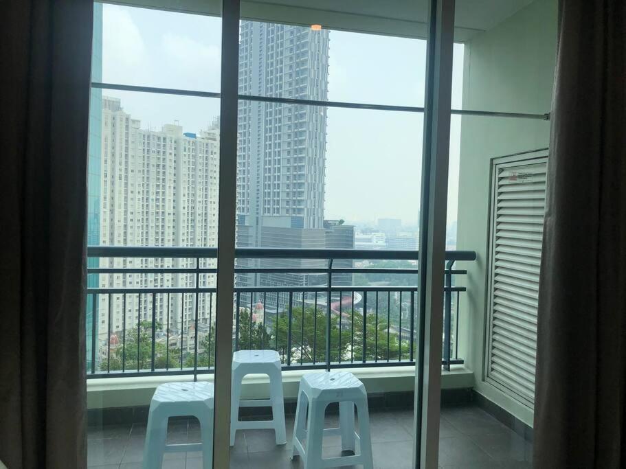 Central Park Residences Jakarta Bagian luar foto